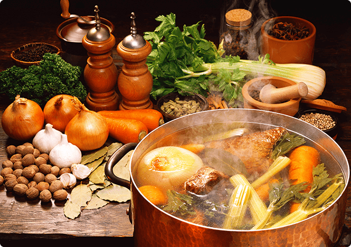 フォン・ド・ボー  ディナーカレーとは